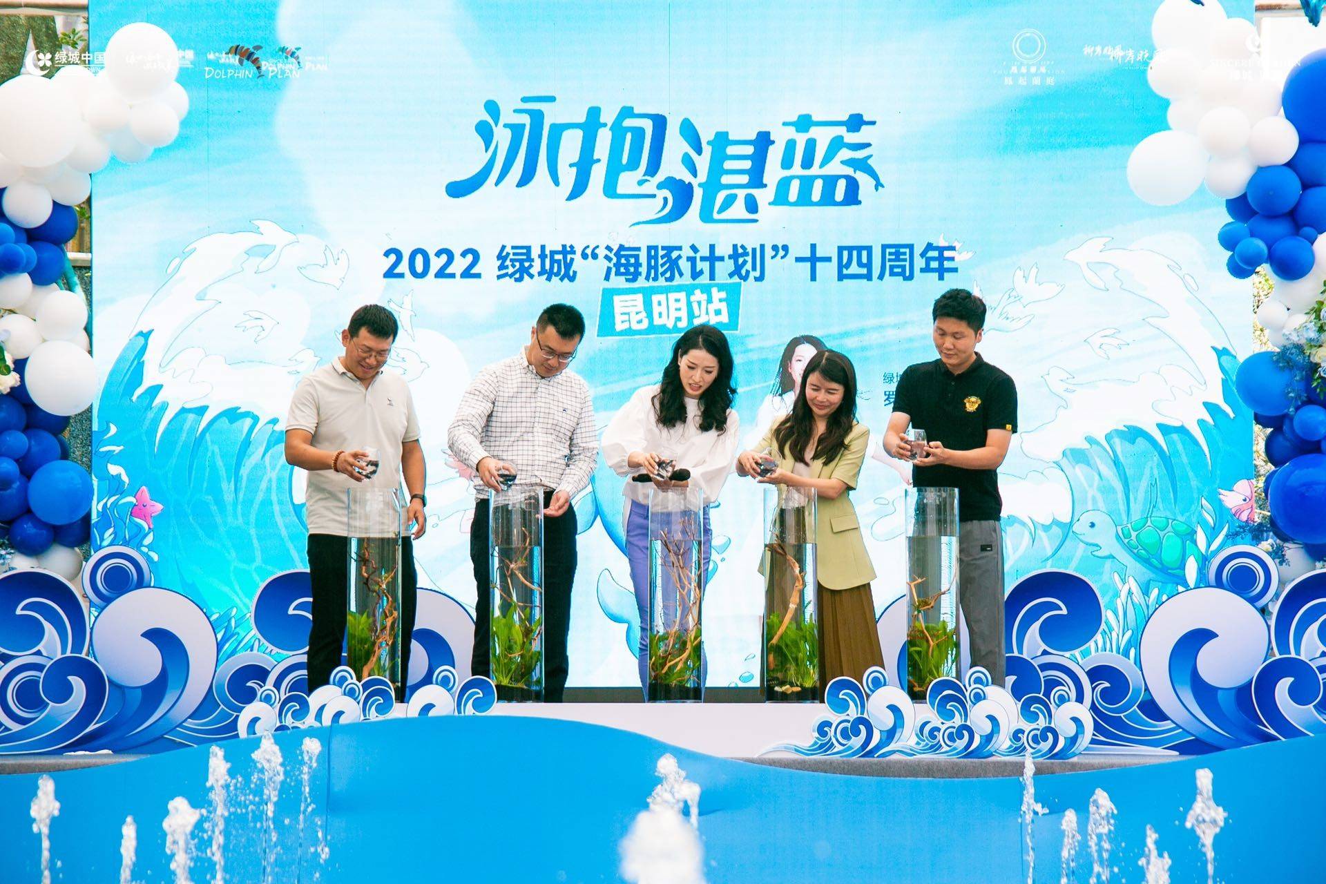 包含杭州绿城：打出精彩表现想要取得胜利的词条